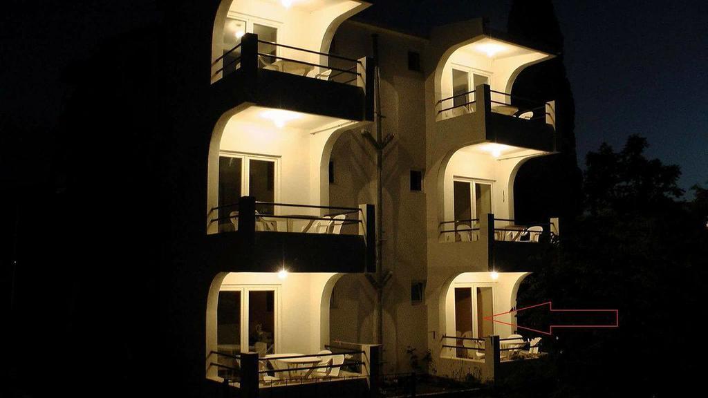 Studios Milosev Bar Exterior photo